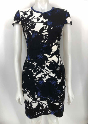 ST. JOHN Black & Tan Royal Blue Knit Floral Print Cap Sleeve Size 4  (S) Dress