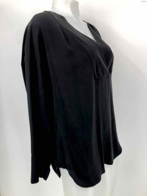EQUIPMENT Charcoal Silk V-Neck Longsleeve Size X-SMALL Top