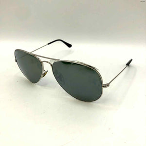 RAY BAN Silvertone Pre Loved Mirrored Aviator Sunglasses w/case