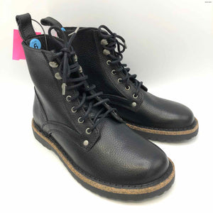BIRKENSTOCK Black Pebbled Leather Combat Shoe Size 36 US: 6 Boots