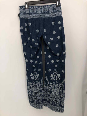 WE THE FREE by FREE PEOPLE Blue White Denim Print Straight Leg Size 27 (S) Jeans