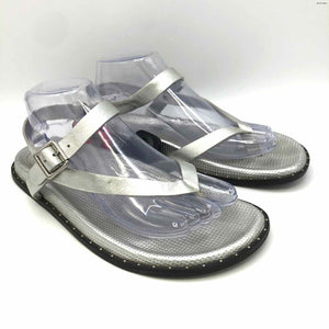 PAIGE Silver Leather Sandal Shoe Size 9-1/2 Shoes