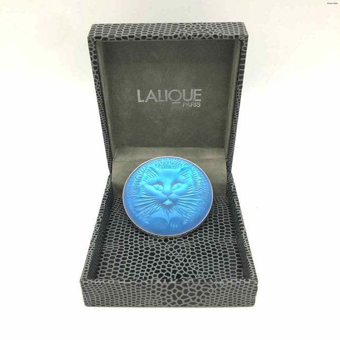 LALIQUE Lt Blue Silvertone Crystal Cat Round Brooch