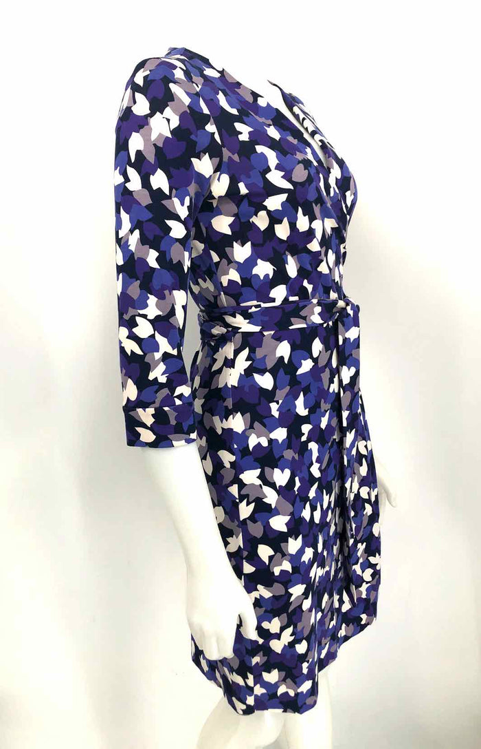 DVF - DIANE VON FURSTENBERG Purple White Cotton & Silk Print Wrap Dress