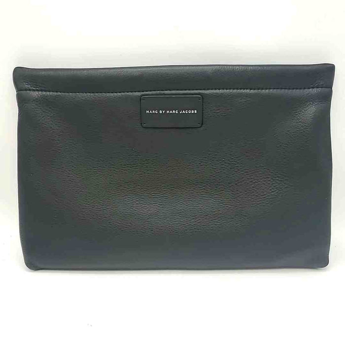 MARC JACOBS Black Pebbled Leather Clutch Purse