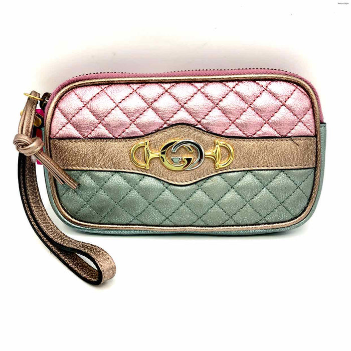 GUCCI Pink Aqua Leather Shimmer Quilted Wristlet Wallet