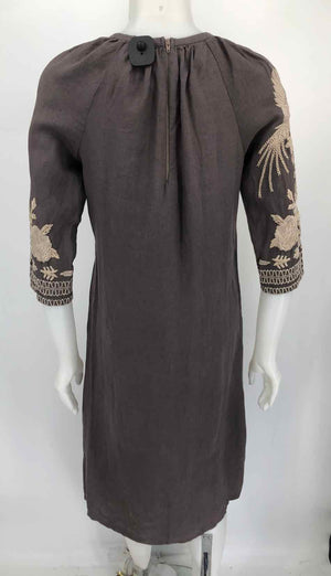 JOHNNY WAS Taupe Cream Embroidered 3/4 Sleeve Size X-SMALL Dress
