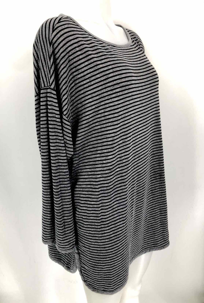 EILEEN FISHER Black/Gray Striped Size LARGE  (L) Top