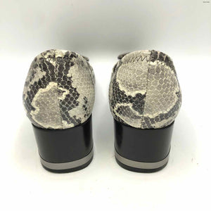 TORY BURCH Gray Snake Print 1.5" Chunky Heel Shoe Size 6-1/2 Shoes