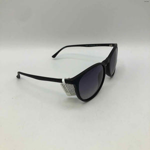 COLE HAAN Black Sunglasses w/case