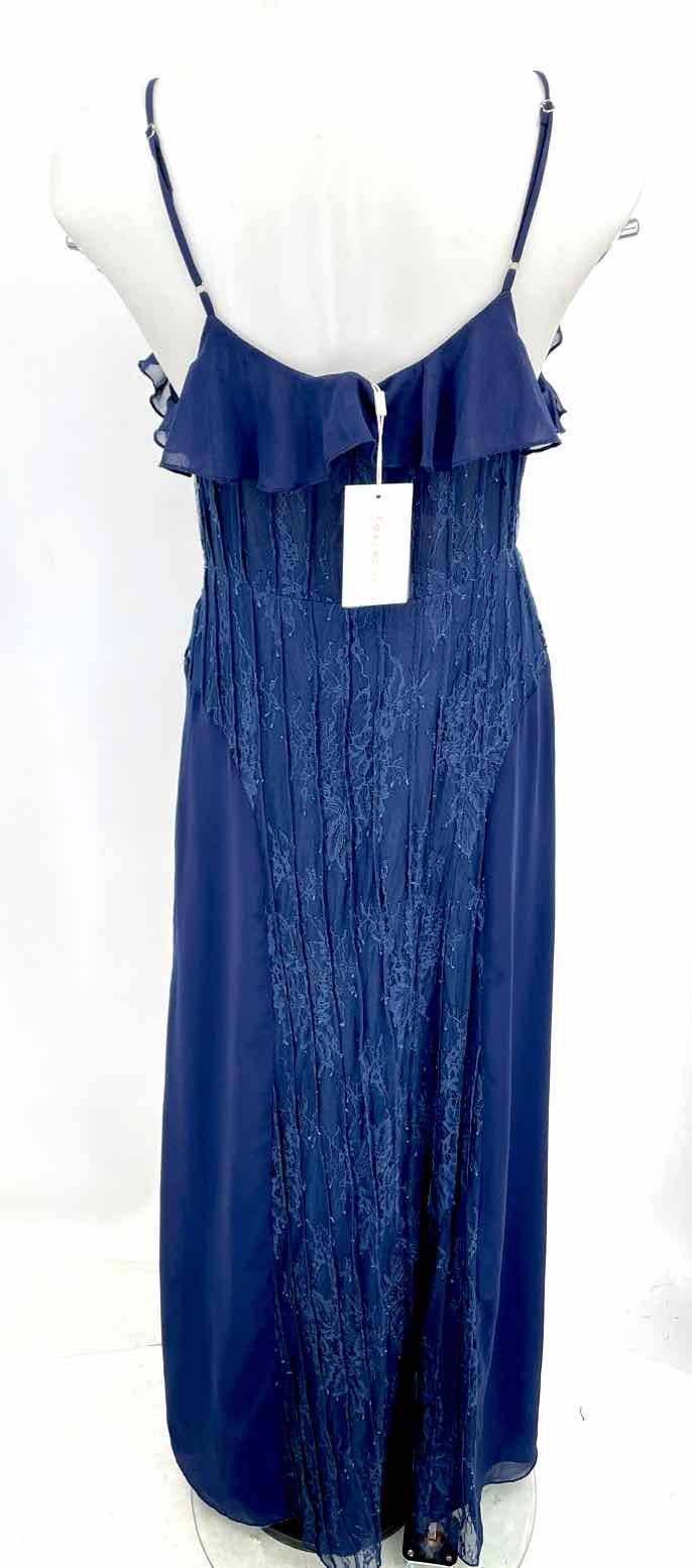 FOXIEDOX Navy Spaghetti strap Lace Size MEDIUM (M) Dress