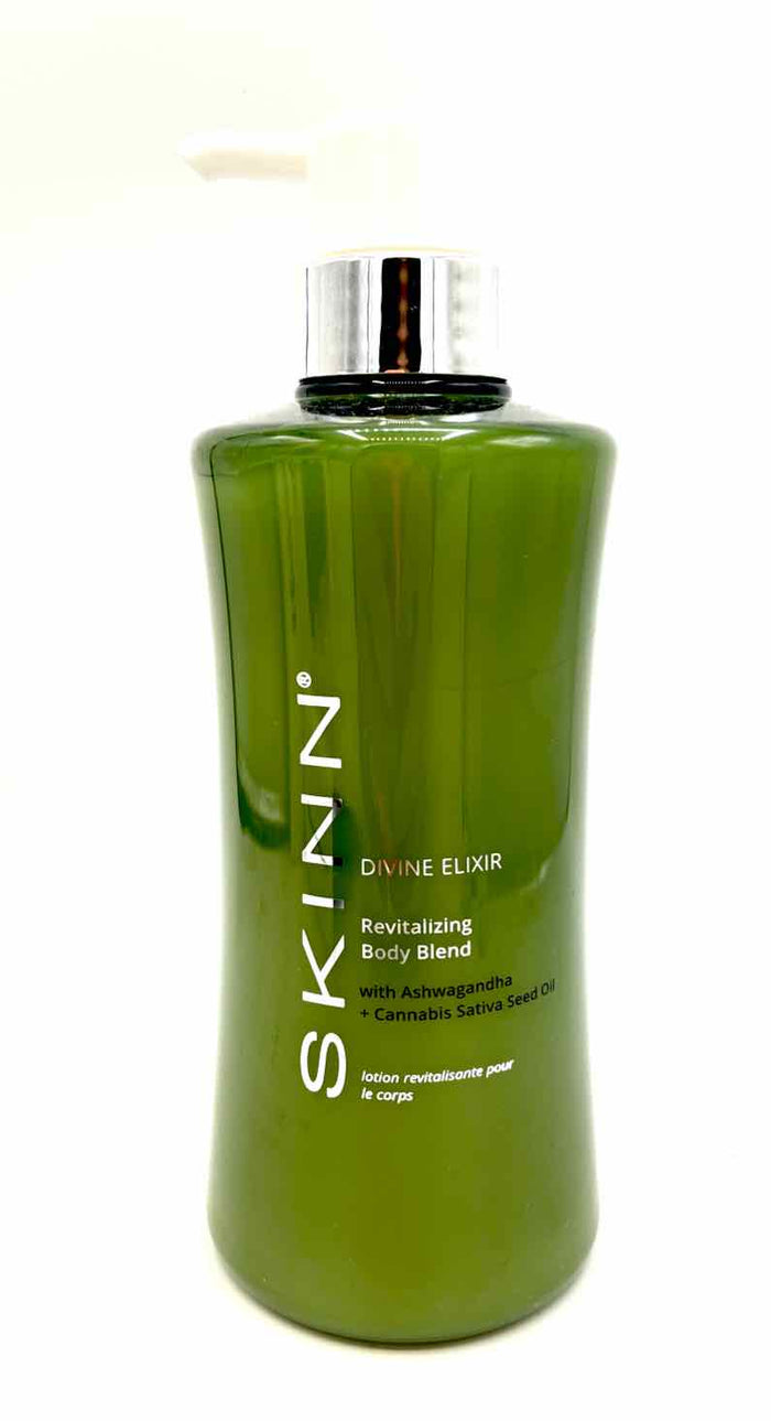 SKINN Green White New! Misc Item