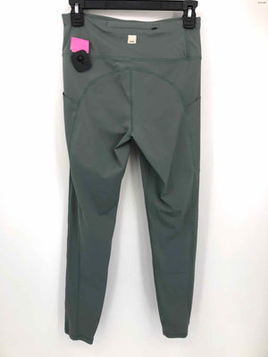 VUORI Olive Legging Size SMALL (S) Activewear Bottoms