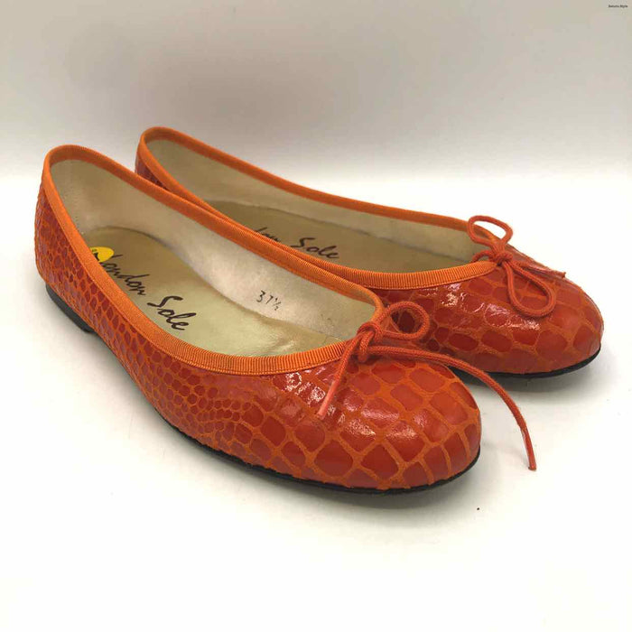LONDON SOLE Orange Reptile Print Flats Shoe Size 37.5 US: 7 Shoes