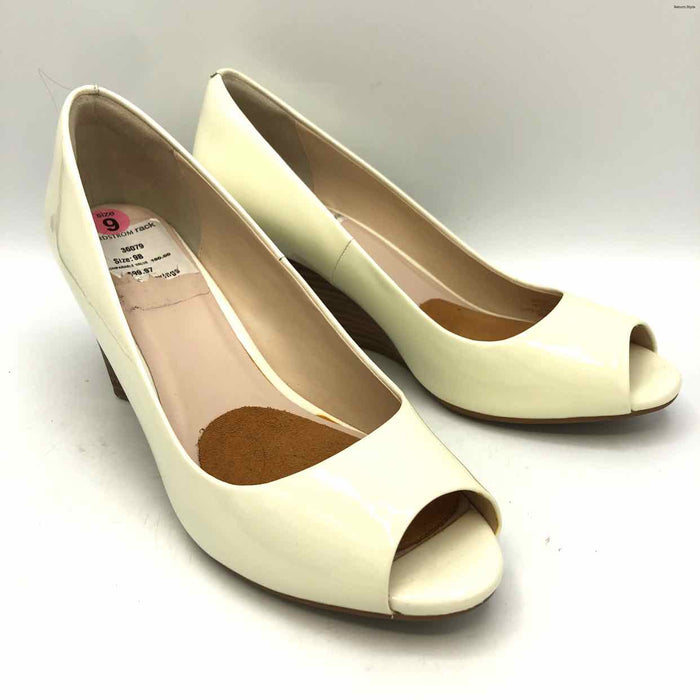 COLE HAAN Ivory Tan Patent Leather Wedge Shoe Size 9 Shoes
