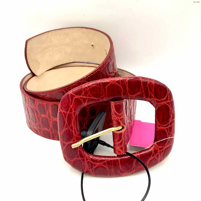 LEATHEROCK Red Goldtone Leather Pre Loved Textured 32" Belt