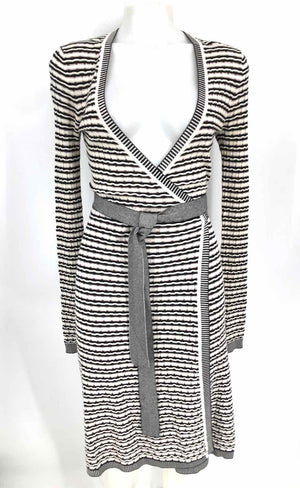 DVF - DIANE VON FURSTENBERG Black & White Brown Knit Longsleeve Wrap Dress