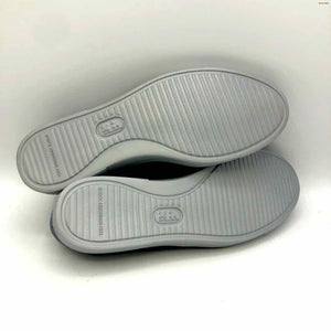 MUNRO Navy White Sneaker Shoe Size 6 6  (S) Shoes