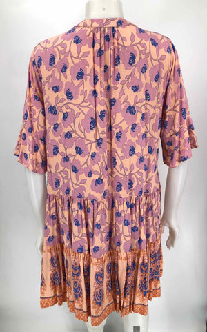 PETAL & PUP Pink Blue Floral Print Short Sleeves Size 12  (L) Dress
