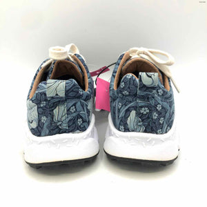 FLOWER MOUNTAIN Blue White Floral Sneaker Shoe Size 6 Shoes