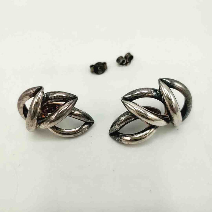 Sterling Silver ss Earrings