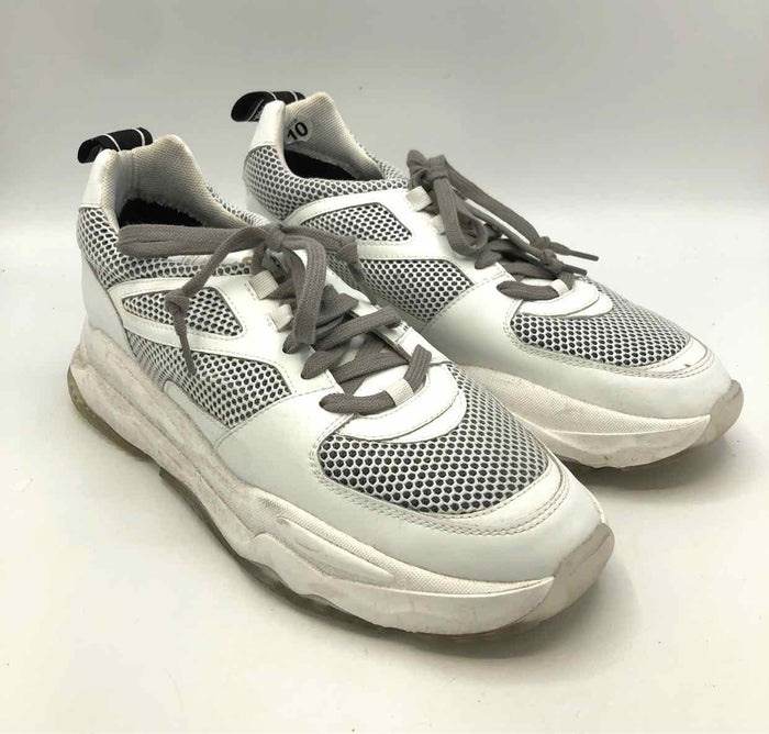 P448 White Sneaker Shoe Size 41 US: 10 Shoes