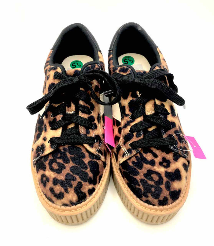 DOLCE VITA Brown Black Platform Furry Sneaker Shoe Size 5-1/2 Shoes