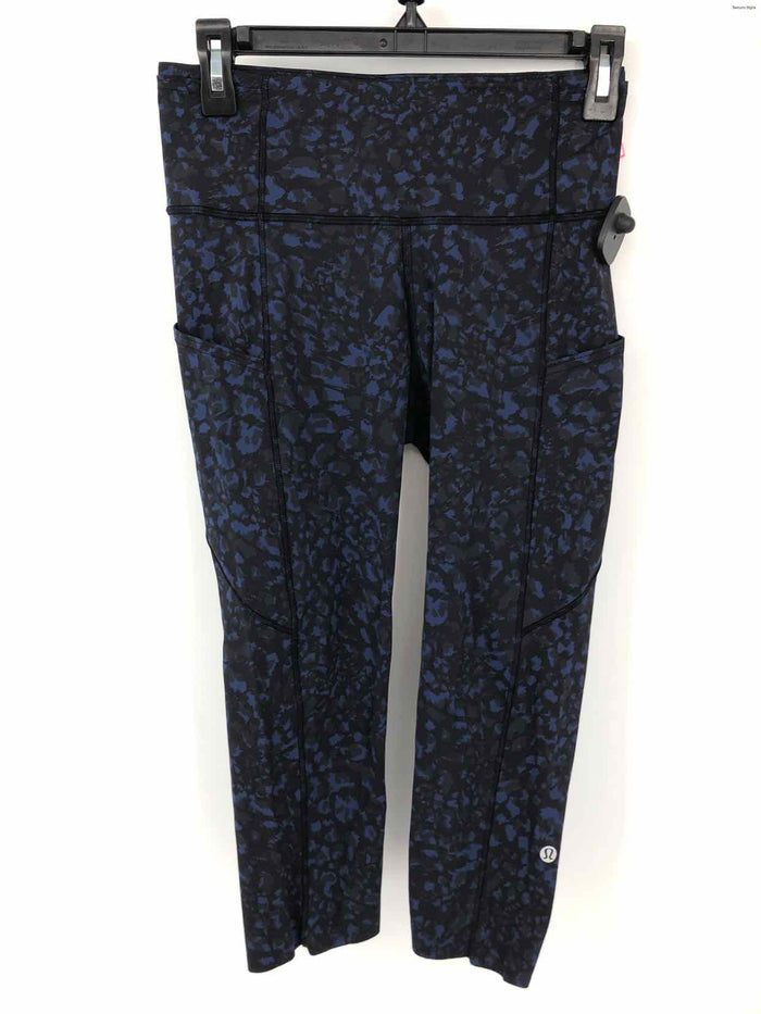 LULULEMON Black Blue Print Legging Size 6  (S) Activewear Bottoms