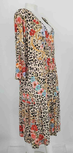 JOHNNY WAS Black & Beige Red Multi Animal Print 3/4 Sleeve Size X-LARGE Dress ReturnStyle JOHNNY WAS Black & Beige Red Multi Animal Print 3/4 Sleeve Size X-LARGE Dress ReturnStyle