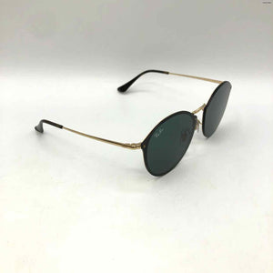 RAY BAN Black Goldtone Sunglasses w/case