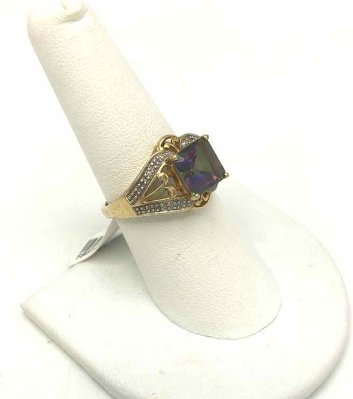 10K Gold Mystic Topaz 10k-Ring Sz8