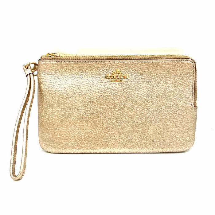 COACH Silvertone Pebbled Leather Pre Loved Wristlet Purse