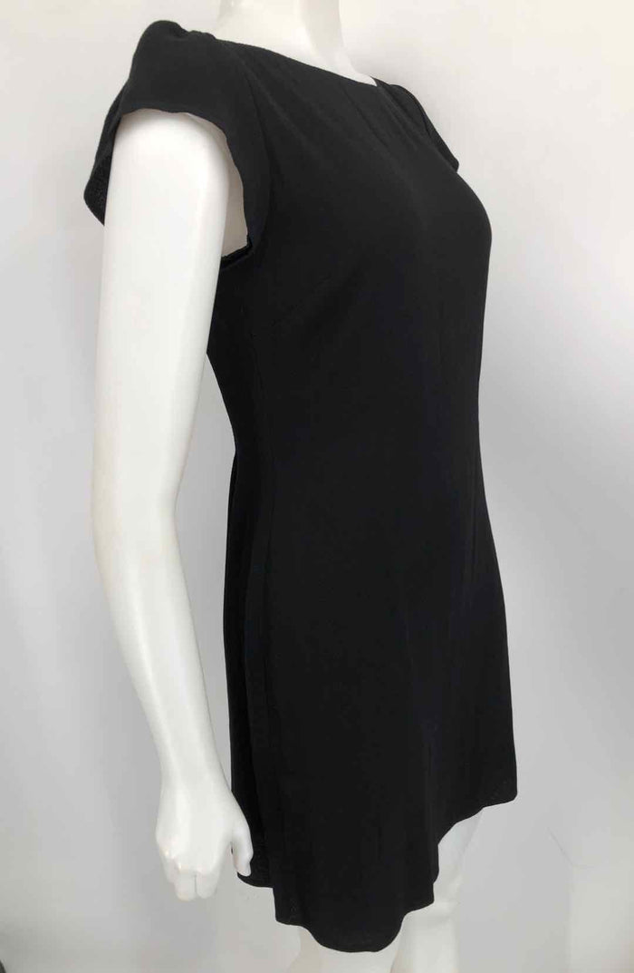 REFORMATION Black Short Sleeves Open Back Size 10 (M) Dress – ReturnStyle