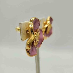 BAUER Goldtone Pink Enamel Vintage Flower Earrings
