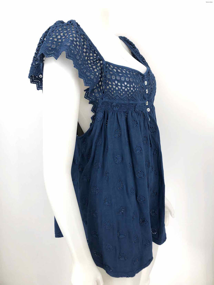 SUNDANCE Blue Eyelet Short Sleeves Size XXL  (XL) Top