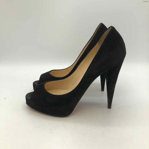 LOUBOUTIN Black Suede Heel Made in Italy Peep Toe Shoe Size 37 US: 7 Shoes