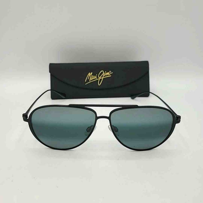 MAUI JIM Black Plastic Aviator Sunglasses w/case