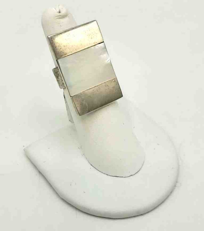 Sterling Silver Mother of Pearl Rectangle SZ 6.5 Ring SS