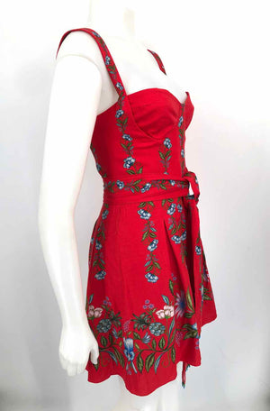 FARM RIO Red Blue Floral Print Tank Size SMALL (S) Dress – ReturnStyle FARM RIO Red Blue Floral Print Tank Size SMALL (S) Dress – ReturnStyle