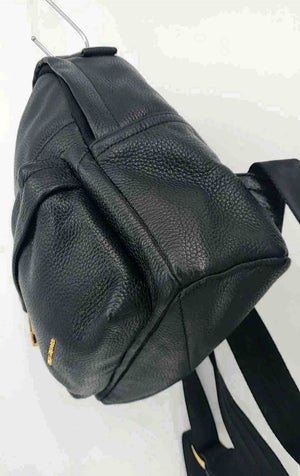 MARC JACOBS Black Goldtone Pebbled Leather Pre Loved AS IS Backpack 8" 5" Purse