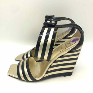 ROGER VIVIER Gold Black Leather Made in Italy Stripe 4" Wedge Shoes