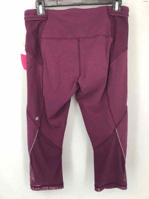 LULULEMON Purple Crop Legging Size 8  (M) Activewear Bottoms