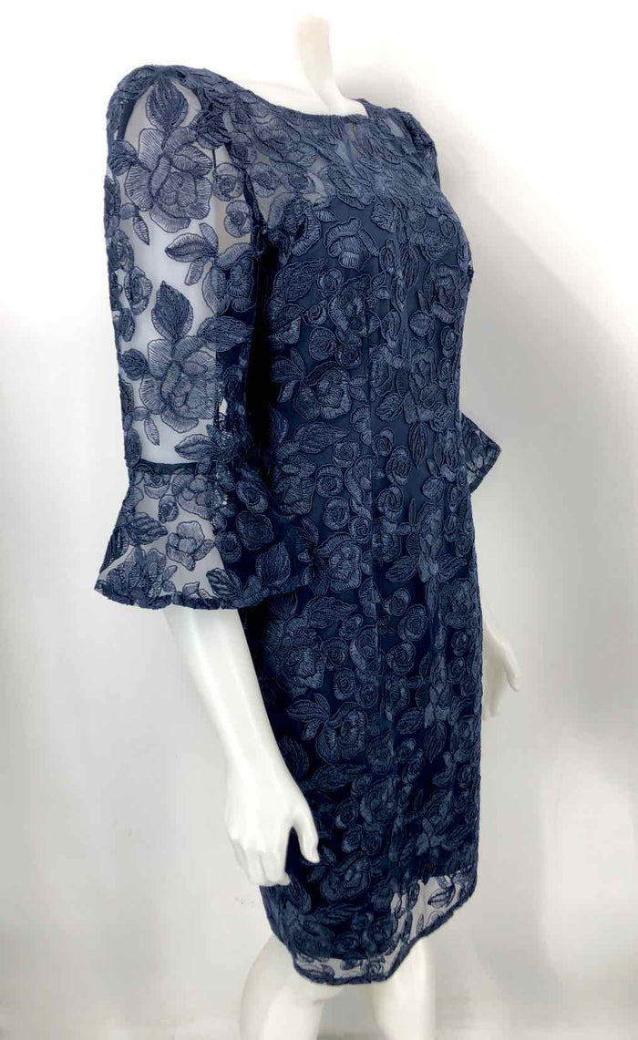 ADRIANNA PAPELL Navy Lace Mesh Floral Size SMALL (S) Dress