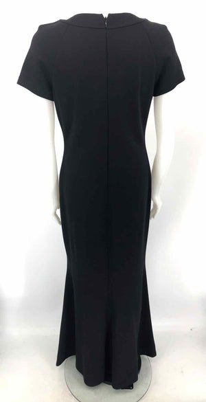 ST. JOHN Black Evening Gown Size 8  (M) Dress