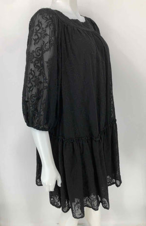 ERI + ALI Black Textured Size SMALL (S) Dress
