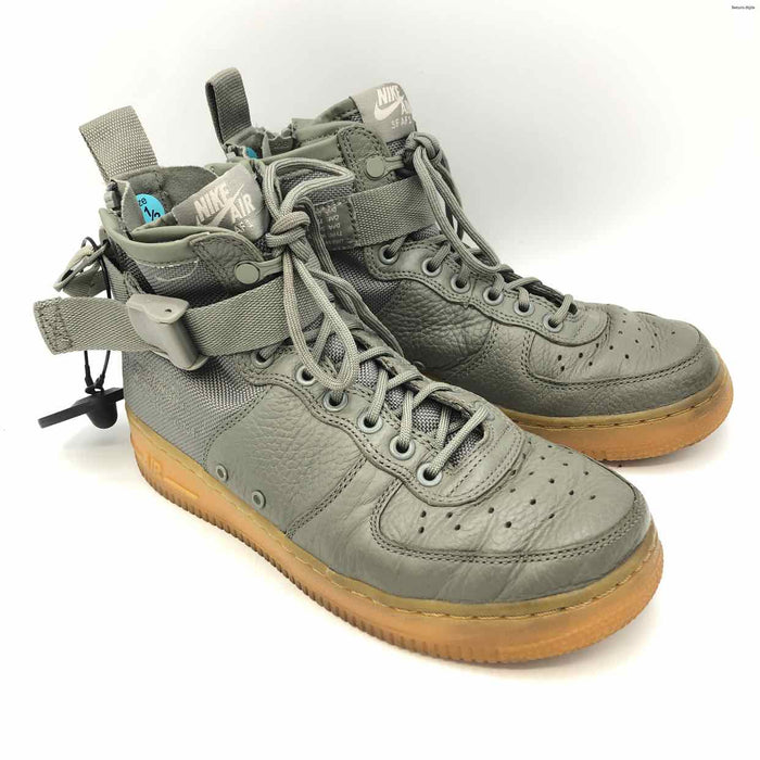 NIKE Gray Leather High Top Shoe Size 7-1/2 Shoes