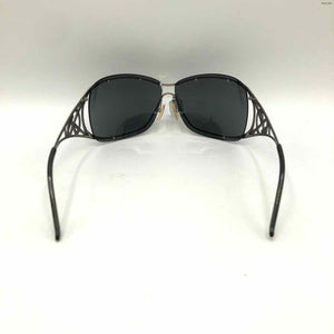 YSL - YVES ST LAURENT Black Silver Pre Loved Shield Sunglasses w/case