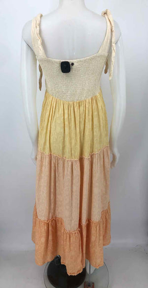 Z&L ANTHROPOLOGIE Cream Yellow Textured Tiered Size LARGE  (L) Dress
