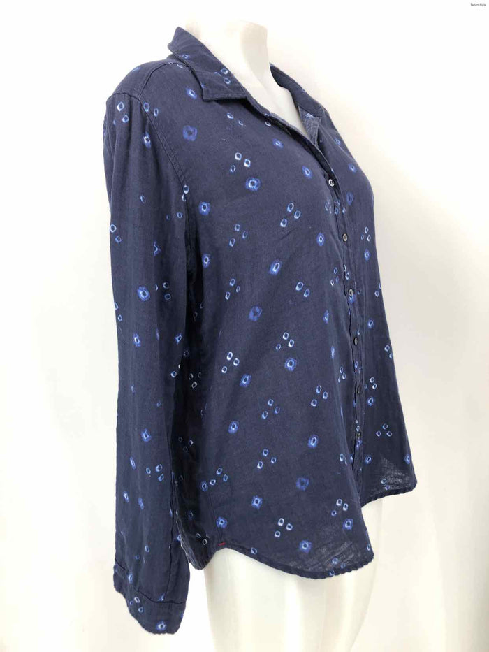 XIRENA Navy Blue Cotton Made in USA Print Button Up Size MEDIUM (M) Top
