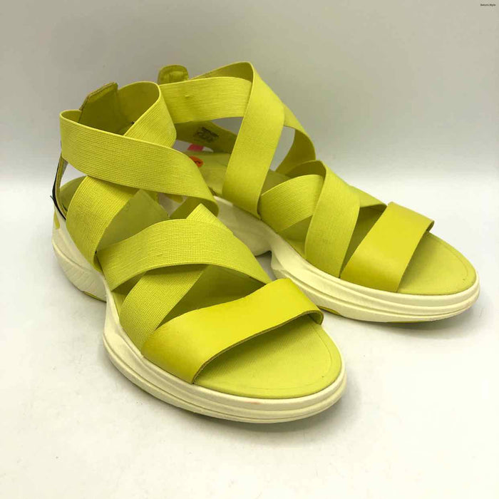 SOREL Neon Yellow Sandal Shoe Size 8-1/2 Shoes